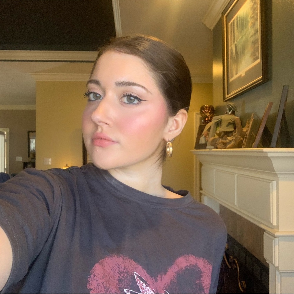Meet your Posher, Madison